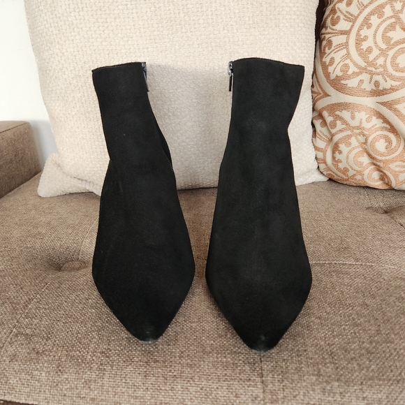 Kensie Lyden Suede Leather Ankle Booties Pointed Toe in Black 10 - Picture 2 of 8